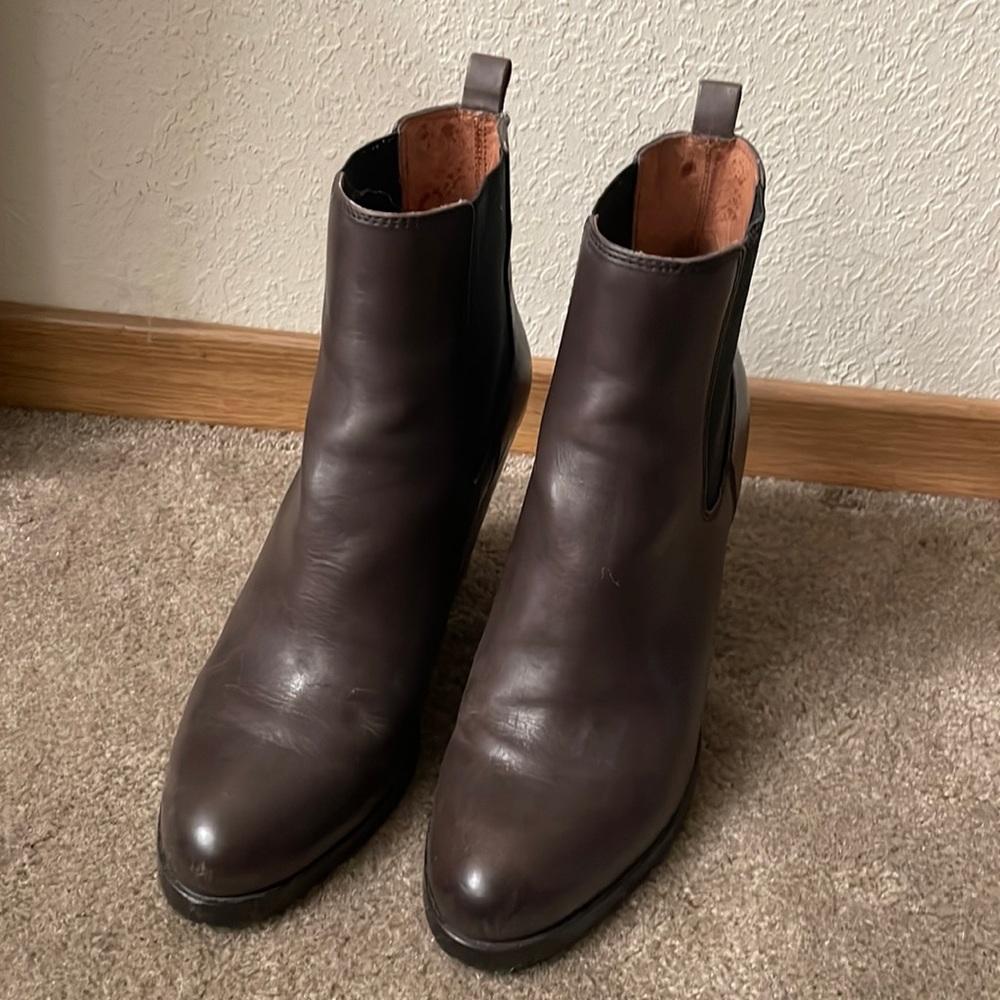 Frye leather brown boots women’s size 10M